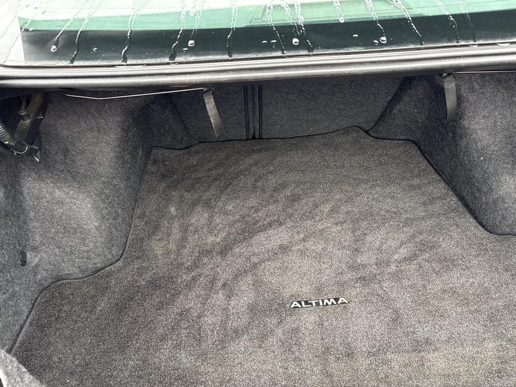 Nissan Altima  2015
