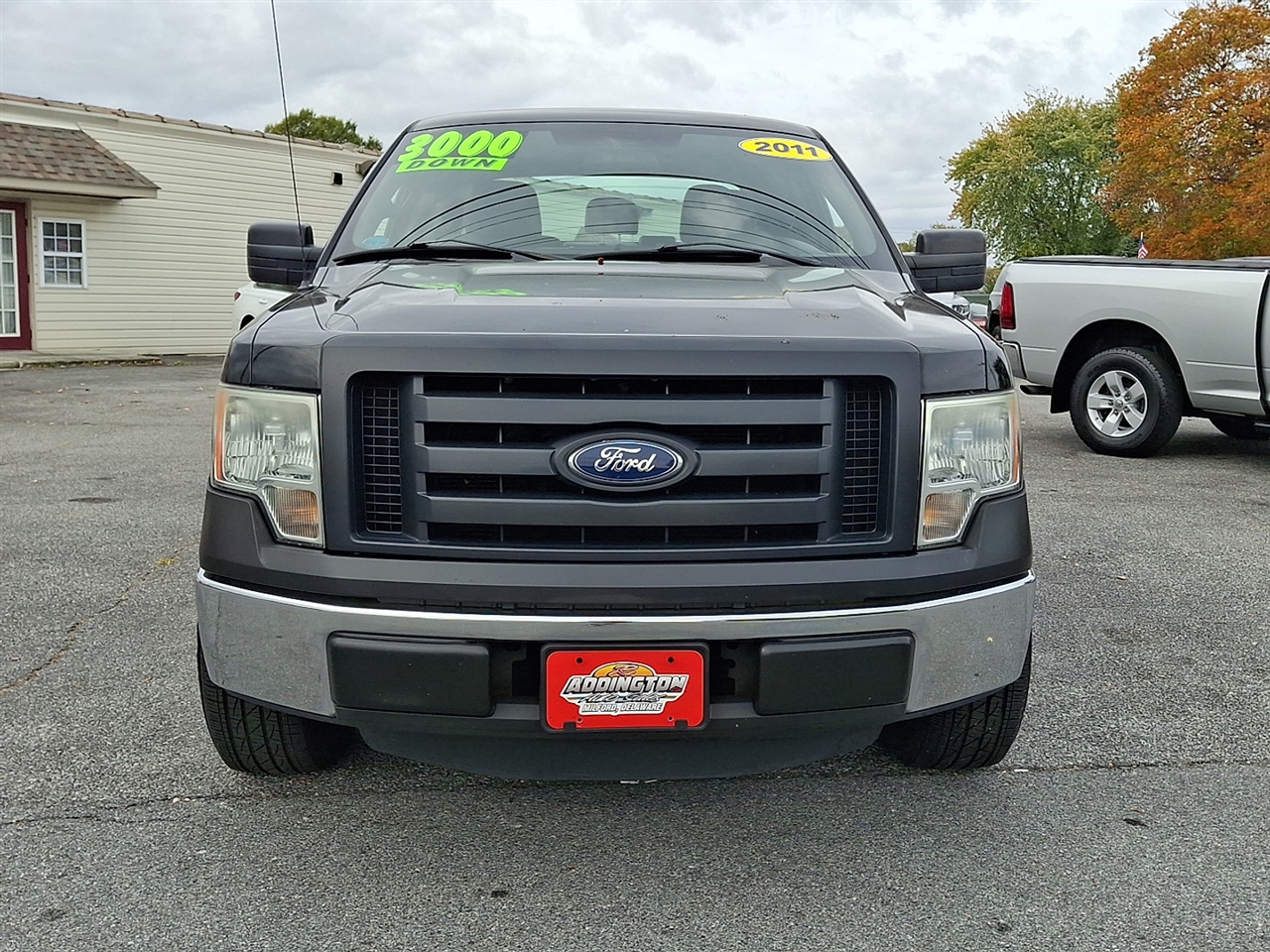 Ford F-150 XL SuperCrew 5.5-ft. Bed 2WD 2011 Ford F-150 XL SuperCrew 5.5-ft. Bed 2WD 2011