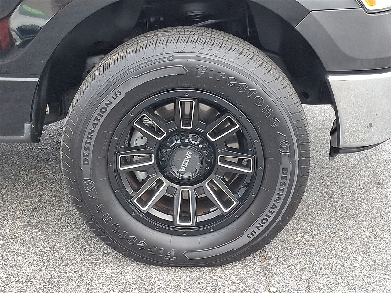 Ford F-150 XL SuperCrew 5.5-ft. Bed 2WD 2011 Ford F-150 XL SuperCrew 5.5-ft. Bed 2WD 2011