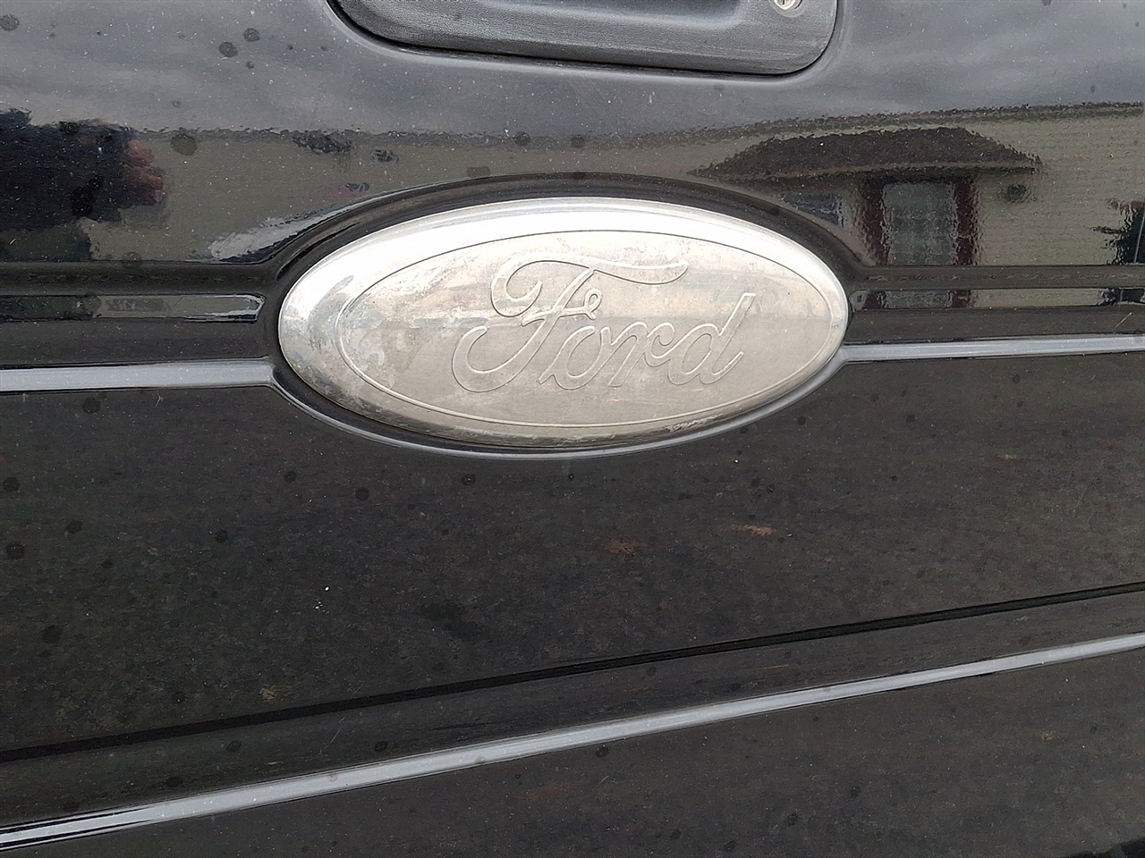 Ford F-150 XL SuperCrew 5.5-ft. Bed 2WD 2011 Ford F-150 XL SuperCrew 5.5-ft. Bed 2WD 2011