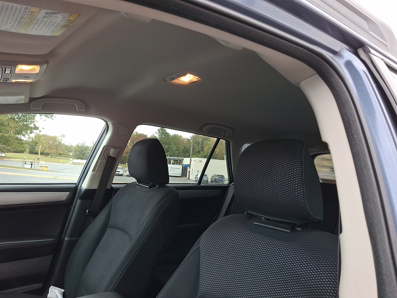 Subaru Outback 2.5i Premium 2017 Subaru Outback 2.5i Premium 2017