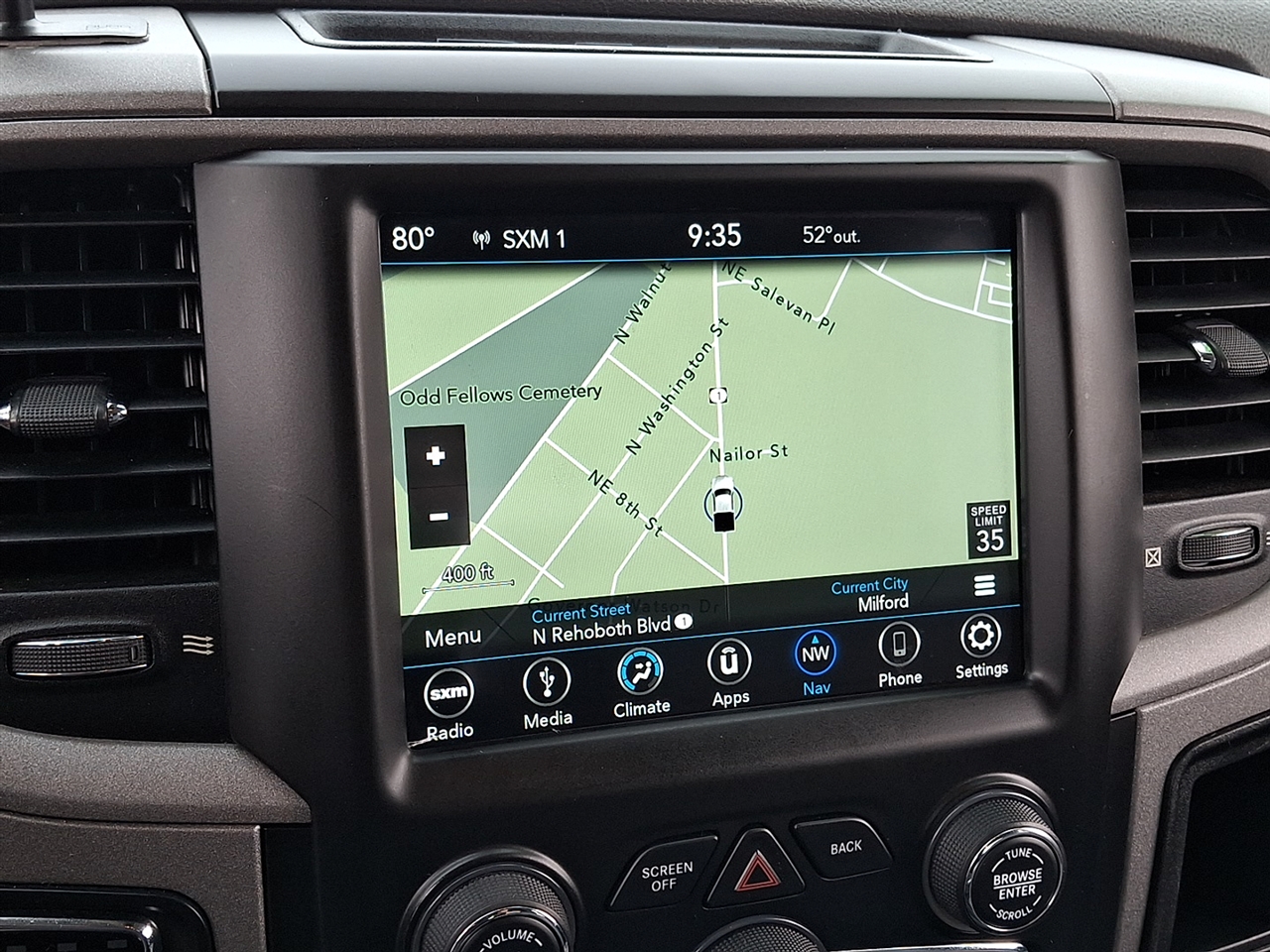 RAM 1500 Tradesman Crew Cab LWB 4WD 2015 RAM 1500 Tradesman Crew Cab LWB 4WD 2015