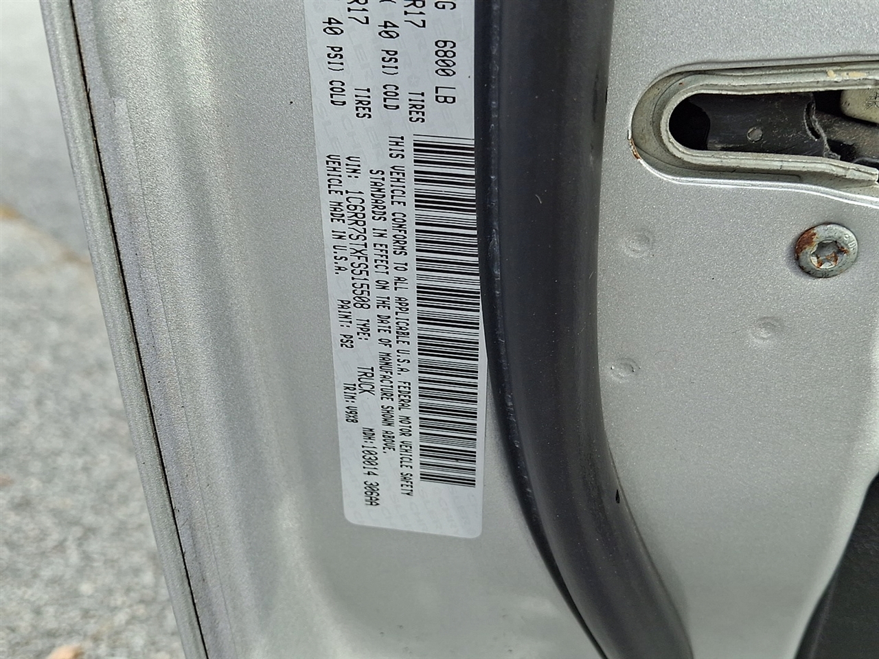 RAM 1500 Tradesman Crew Cab LWB 4WD 2015 RAM 1500 Tradesman Crew Cab LWB 4WD 2015