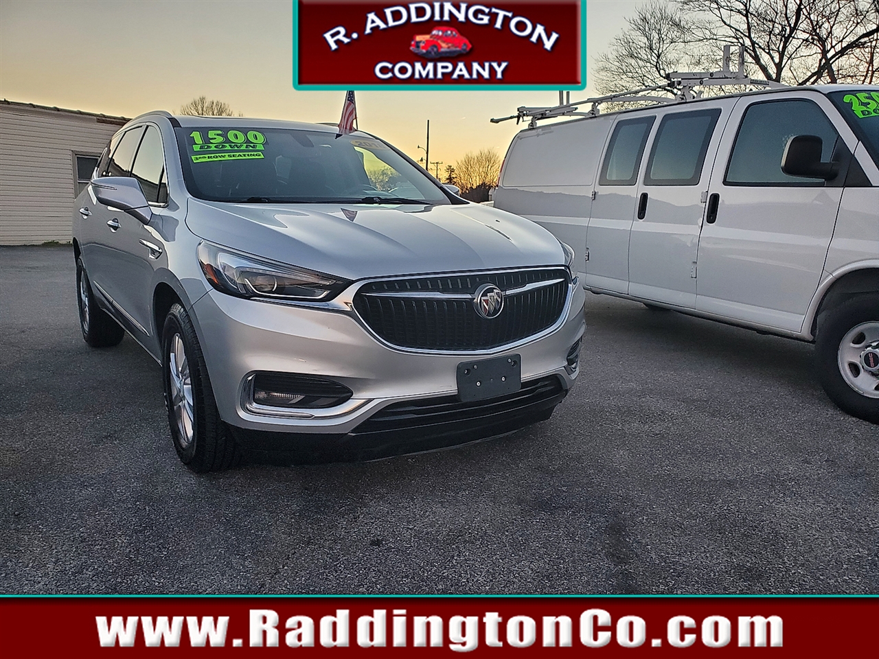 2018 Buick Enclave Essence's photo