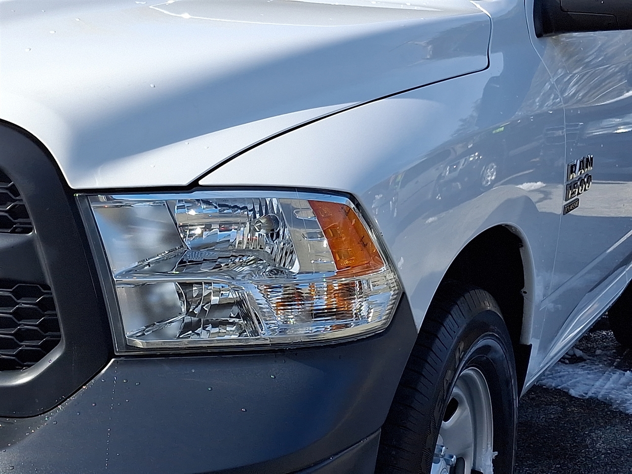 Dodge 1500 Classic Tradesman Regular Cab SWB 2WD 2019