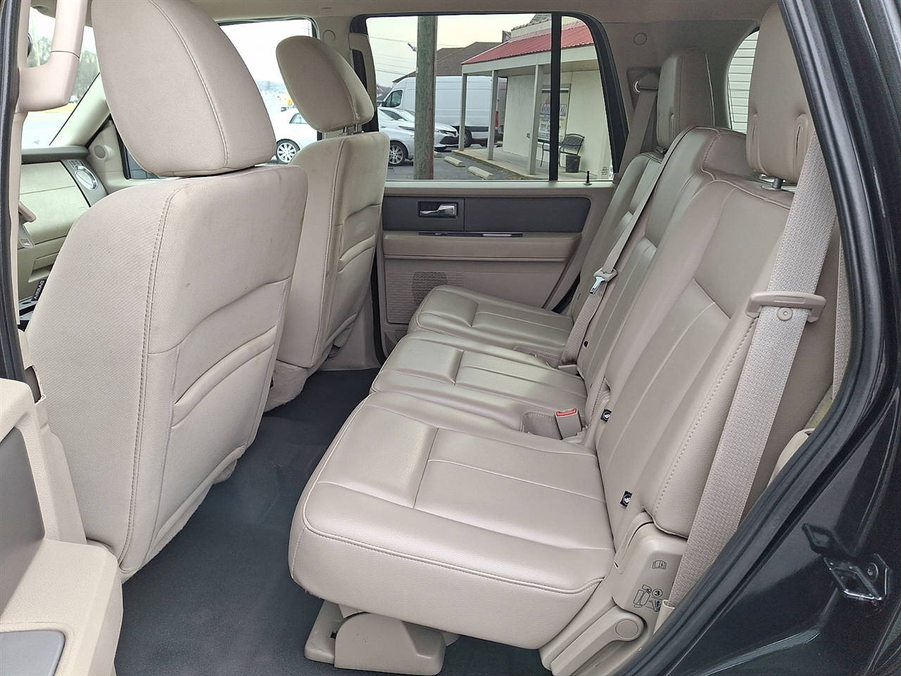 Ford Expedition XL 4WD 2014