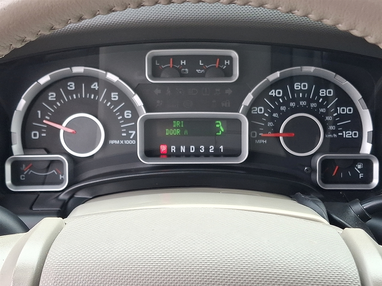 Ford Expedition XL 4WD 2014