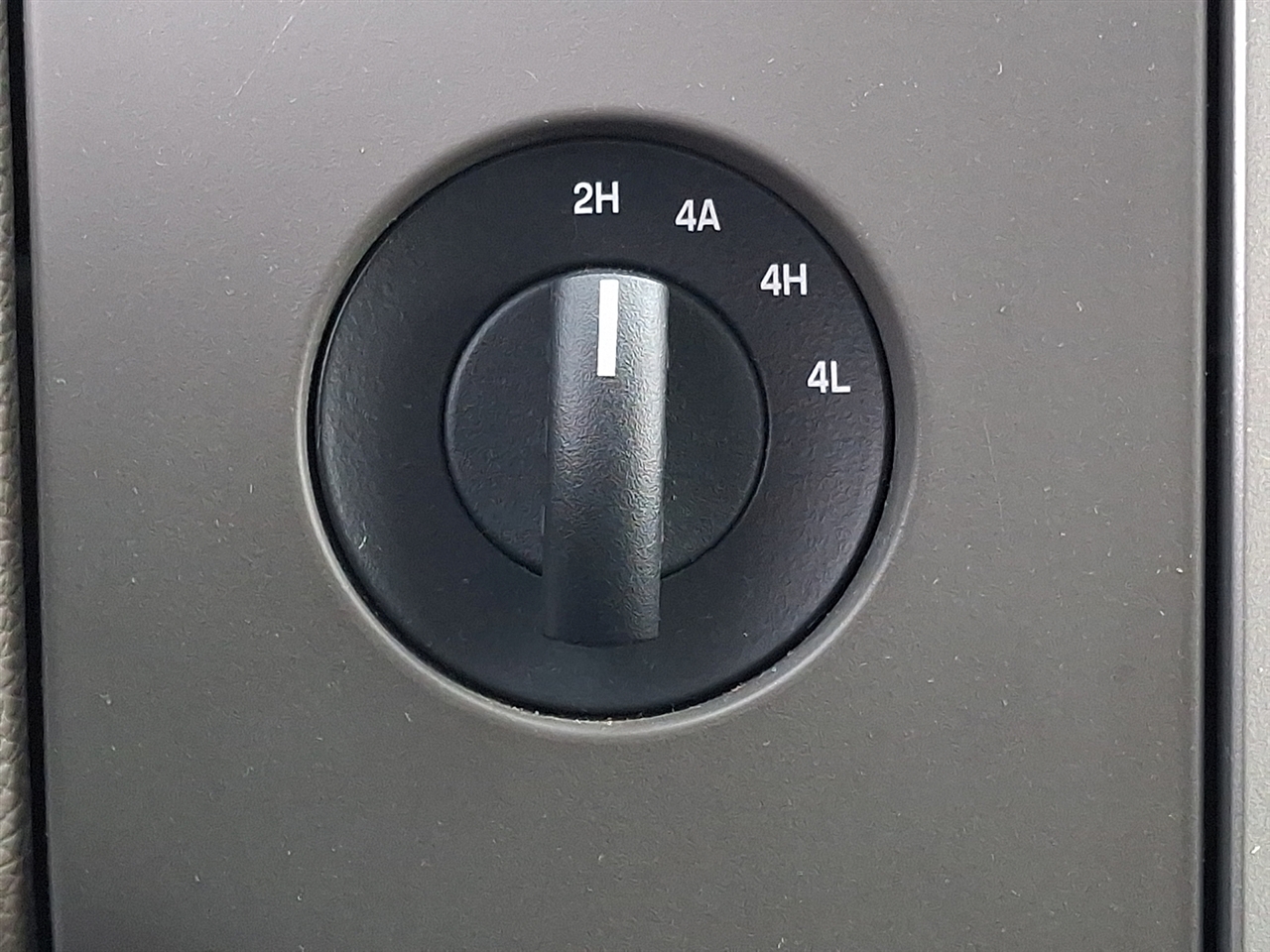 Ford Expedition XL 4WD 2014