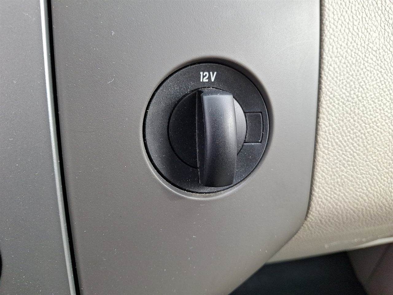 Ford Expedition XL 4WD 2014