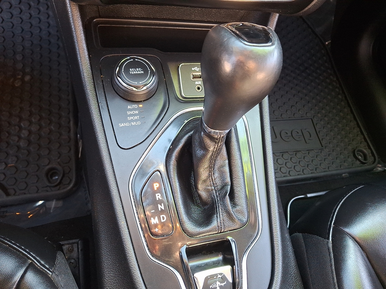 Jeep Cherokee Latitude Plus 4WD 2019