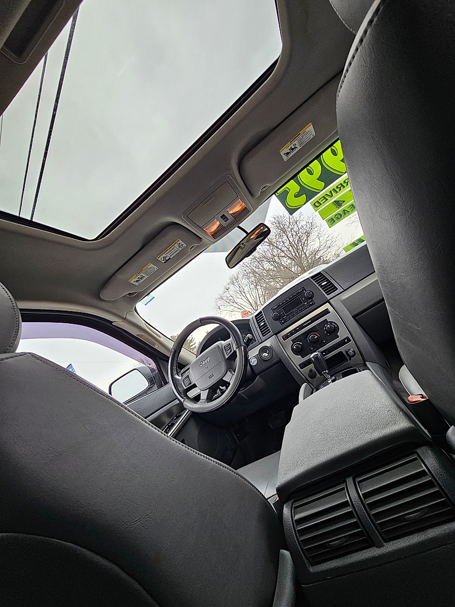 Jeep Grand Cherokee Laredo 4WD 2006