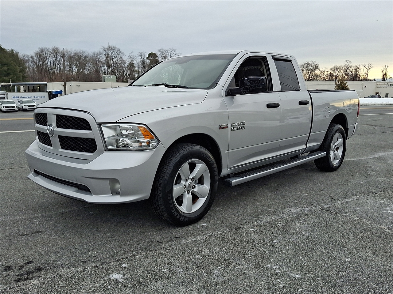 Dodge 1500 Tradesman Quad Cab 4WD 2015