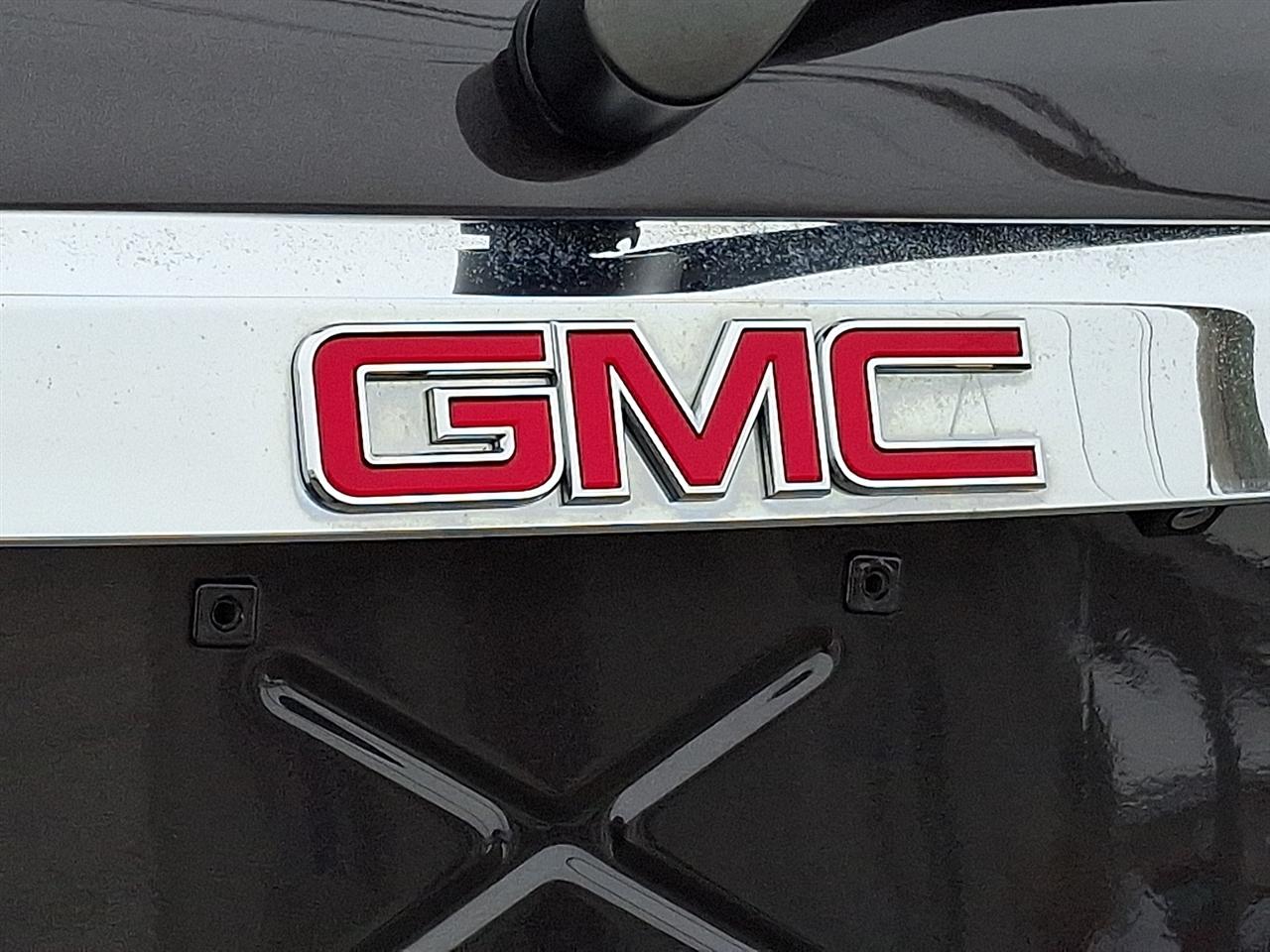 GMC Acadia SLE-1 AWD 2015