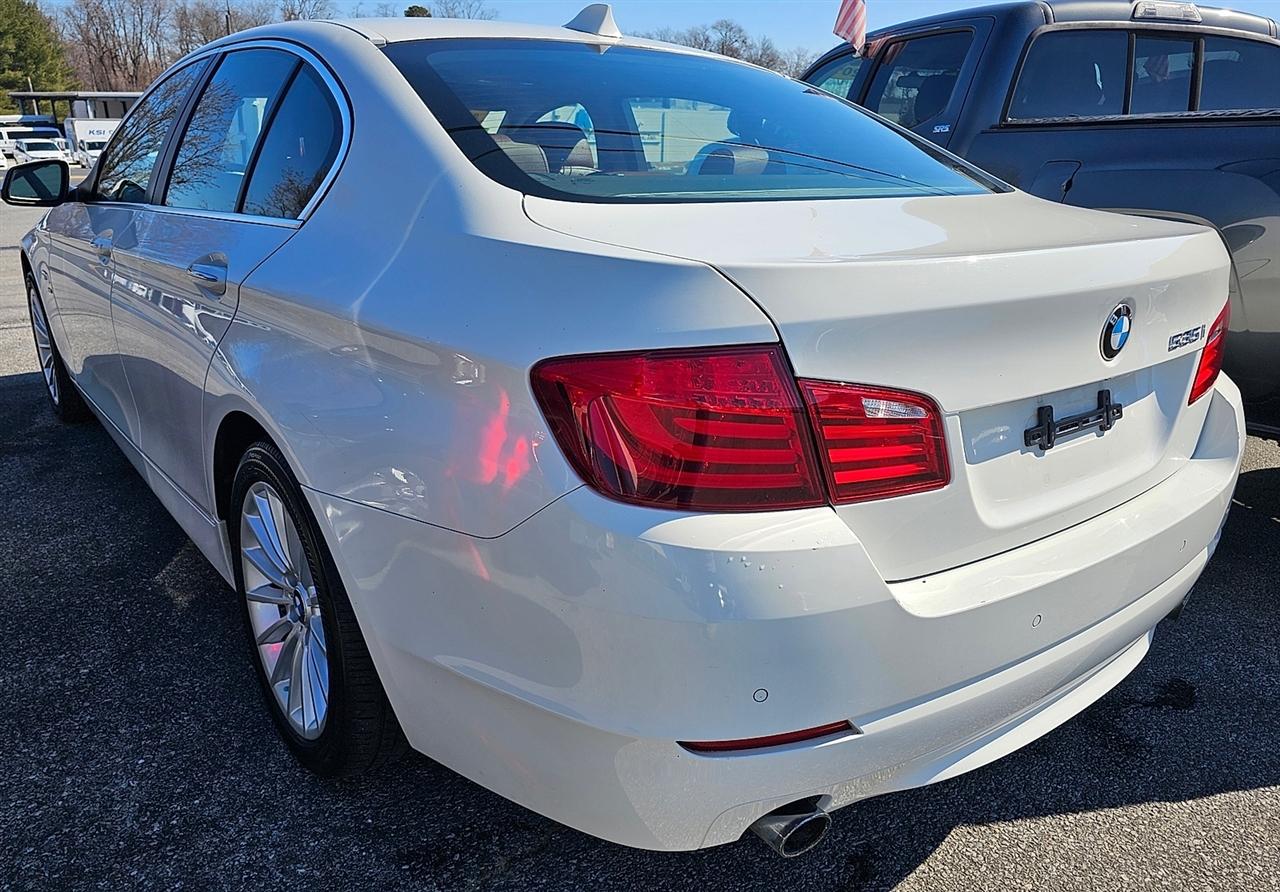 BMW 5-Series 535i xDrive 2012