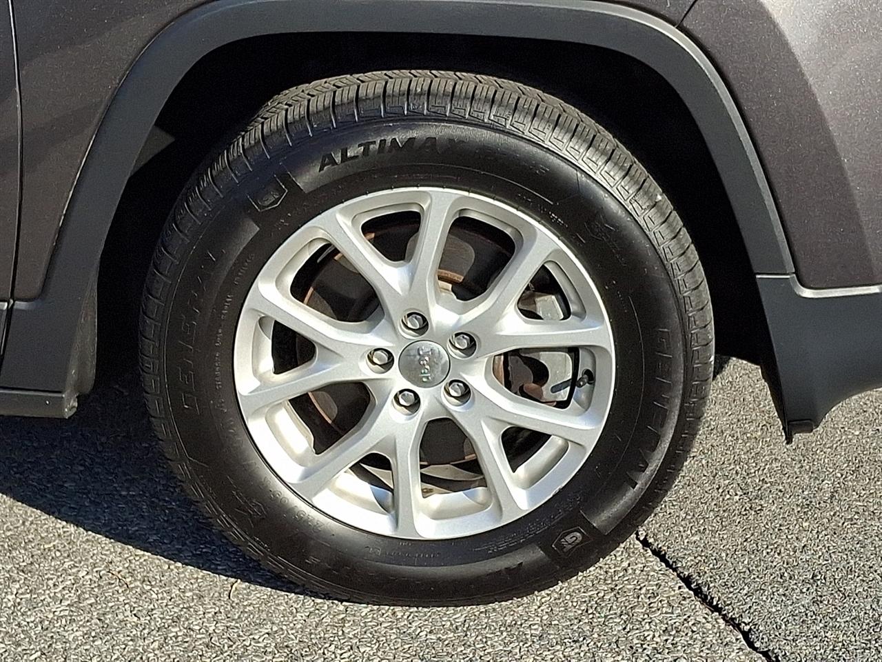 Jeep Cherokee Latitude 4WD 2015