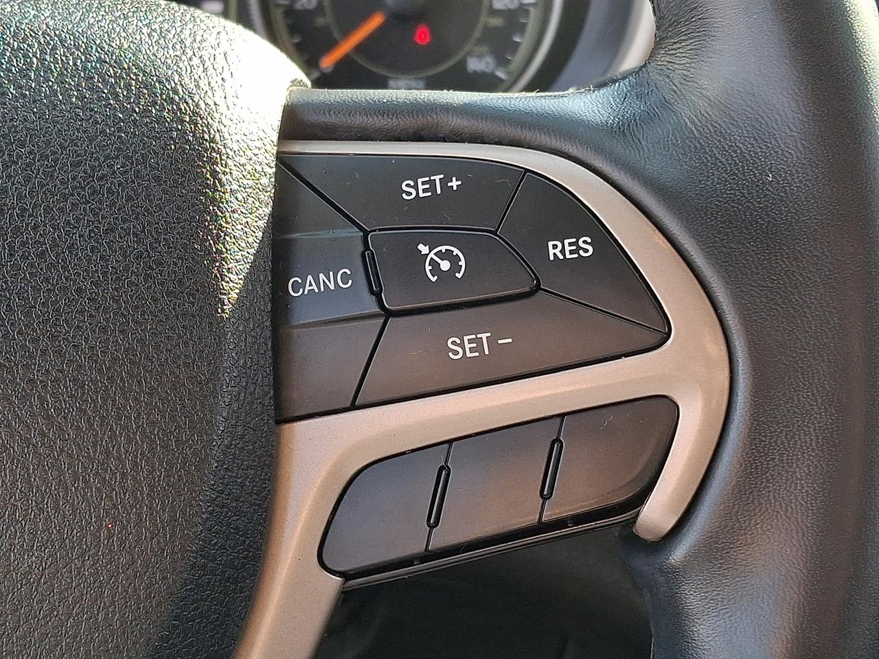 Jeep Cherokee Latitude 4WD 2015