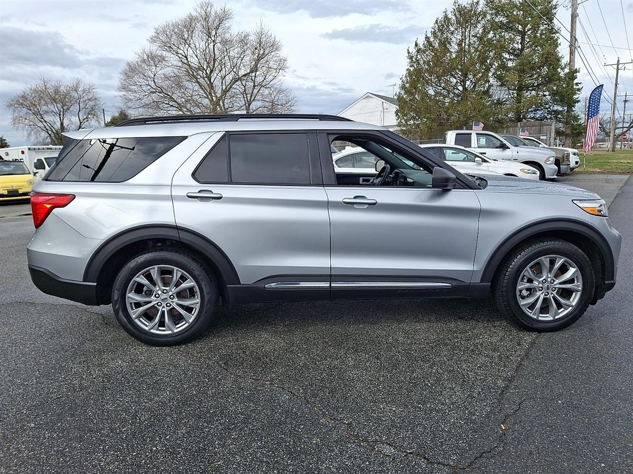 Ford Explorer XLT AWD 2020