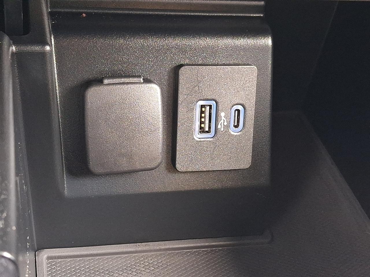 Ford Explorer XLT AWD 2020