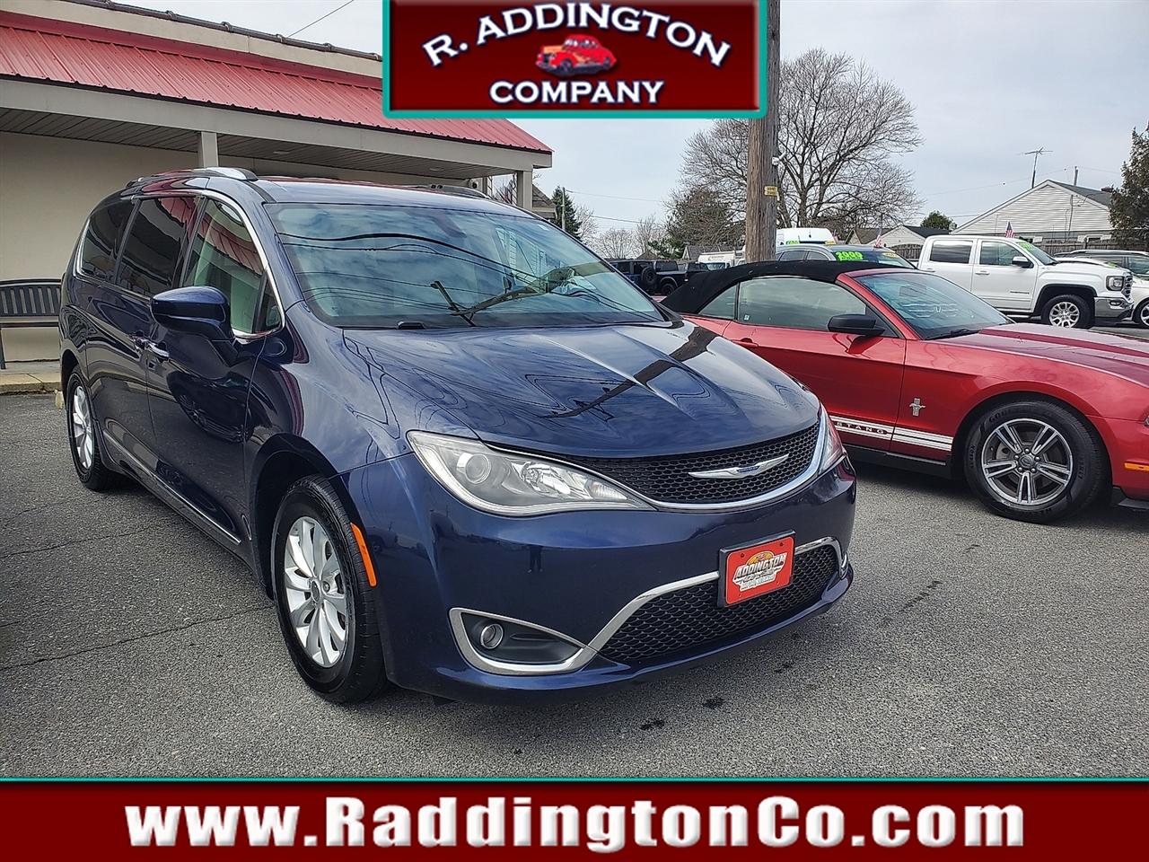 2018 Chrysler Pacifica Touring-L