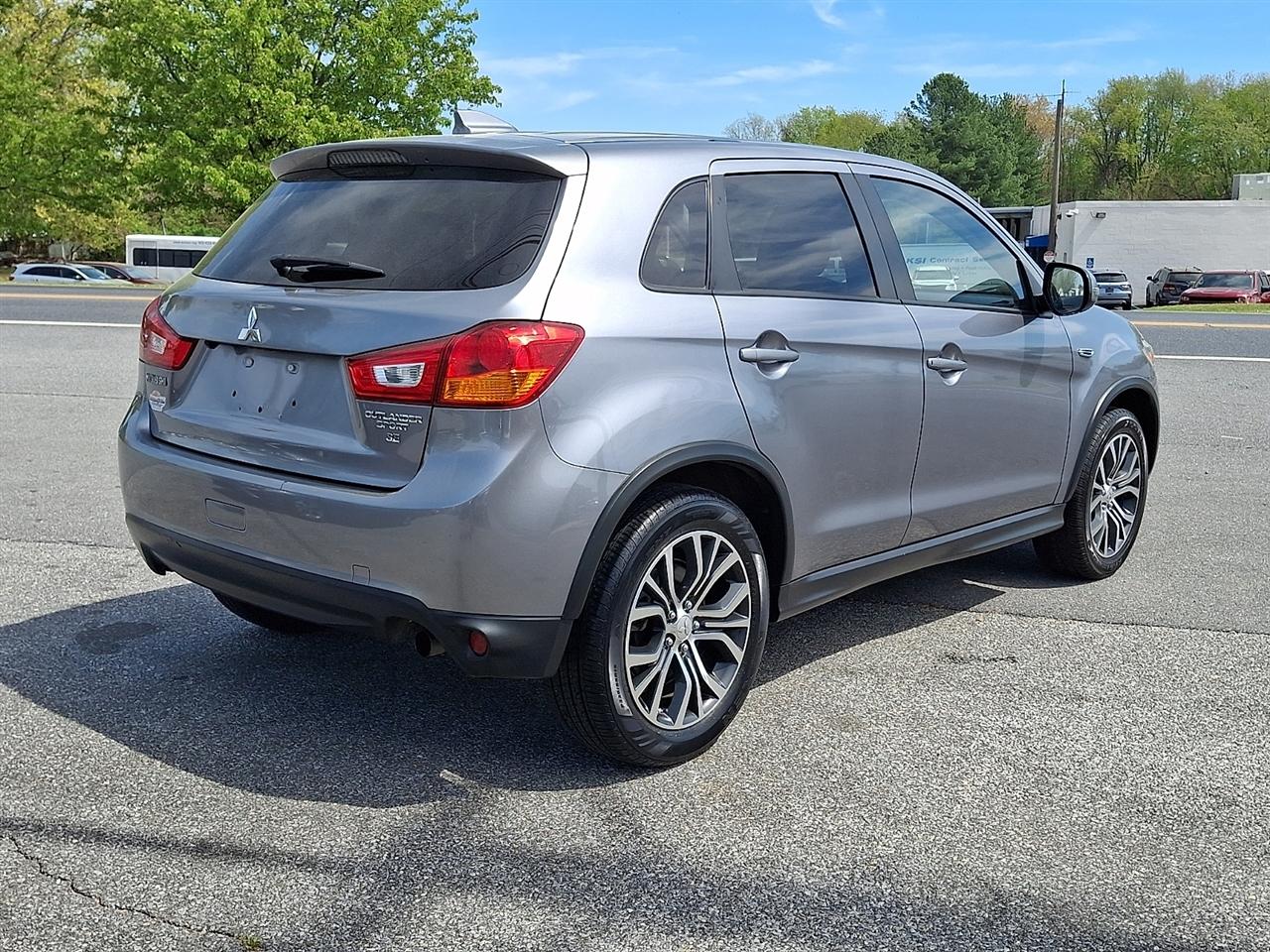 Mitsubishi Outlander Sport 2.4 SE CVT 2017