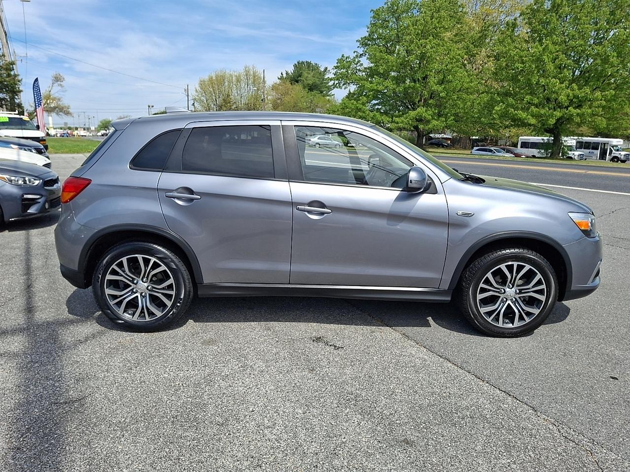 Mitsubishi Outlander Sport 2.4 SE CVT 2017