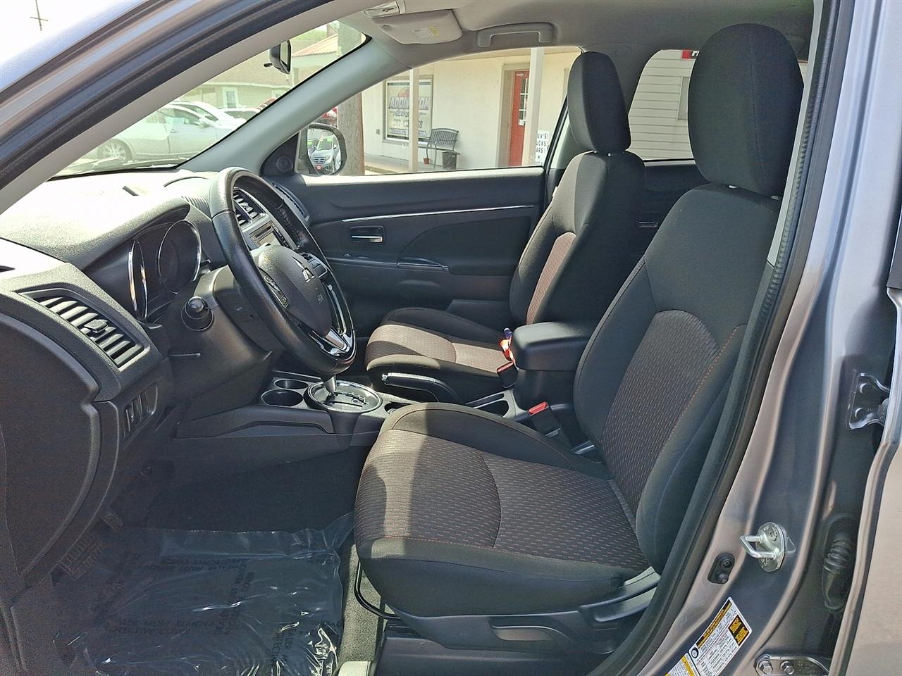 Mitsubishi Outlander Sport 2.4 SE CVT 2017