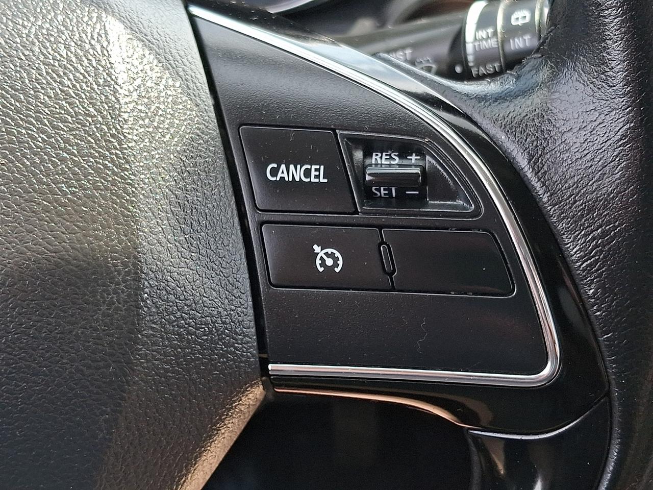 Mitsubishi Outlander Sport 2.4 SE CVT 2017