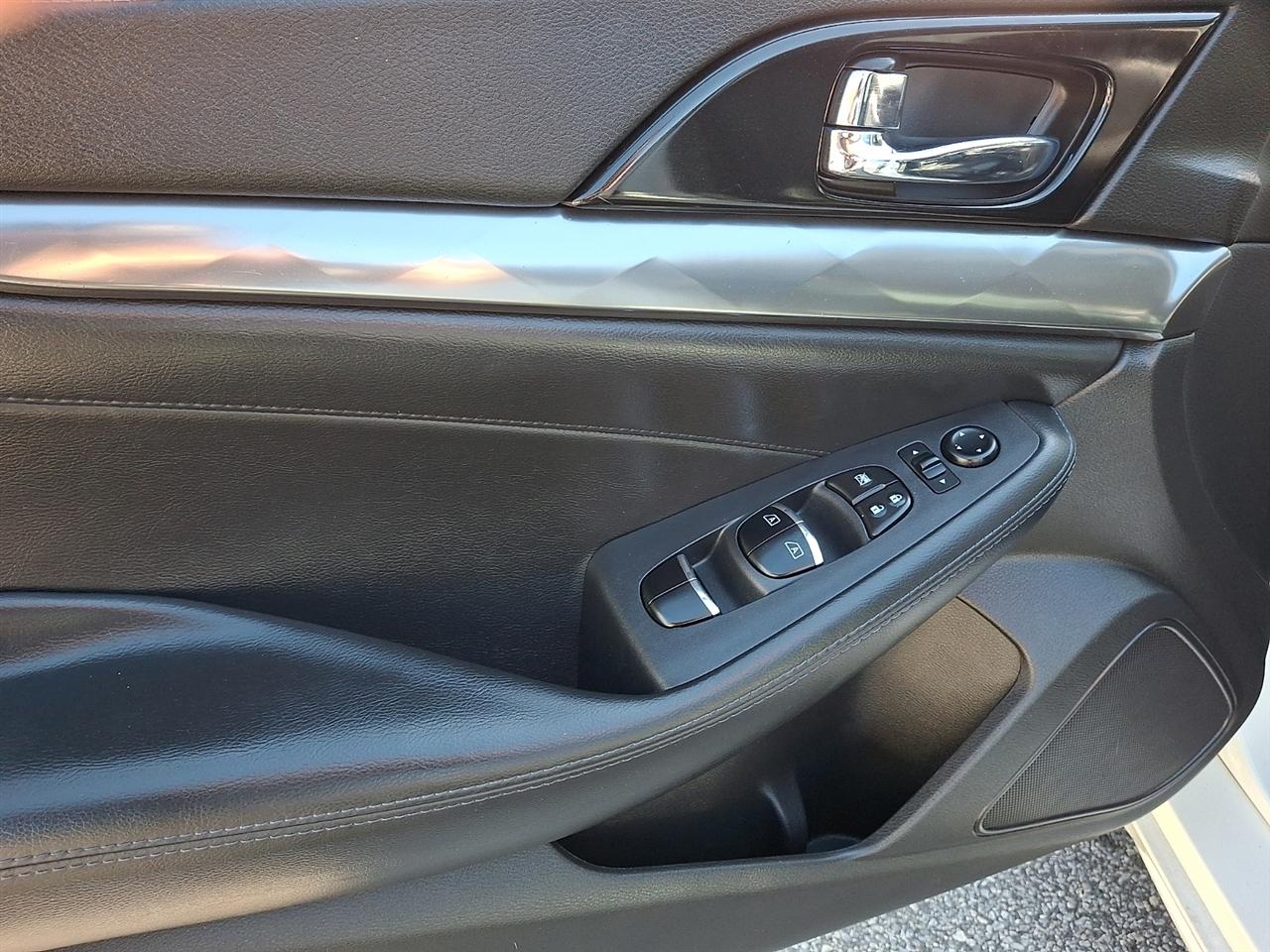 Nissan Maxima 3.5 SR 2017