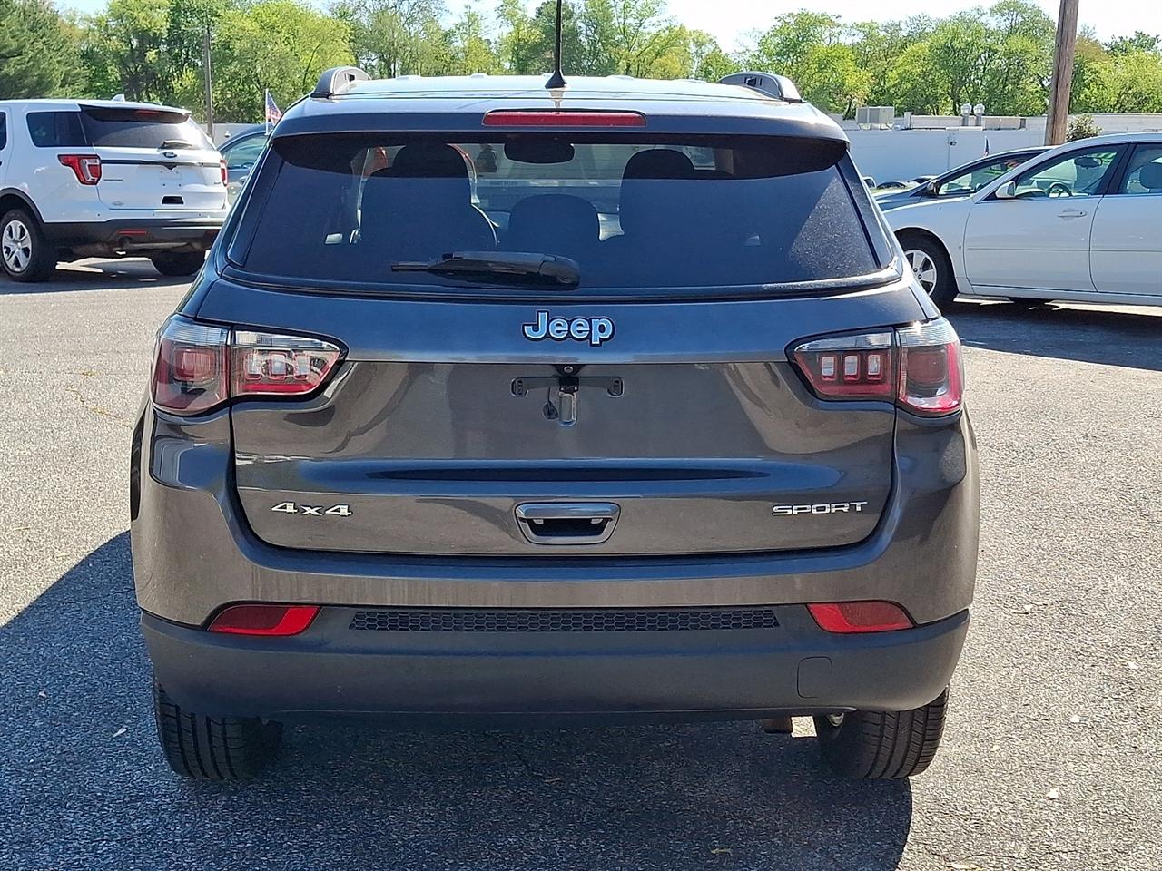 Jeep Compass Sport 4WD 2018