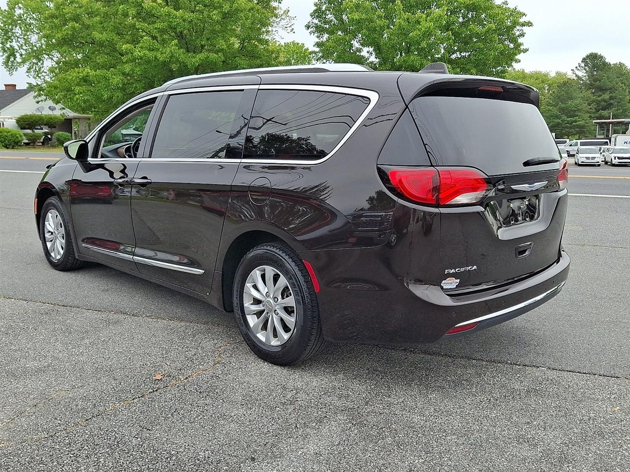 Chrysler Pacifica Touring-L 2018