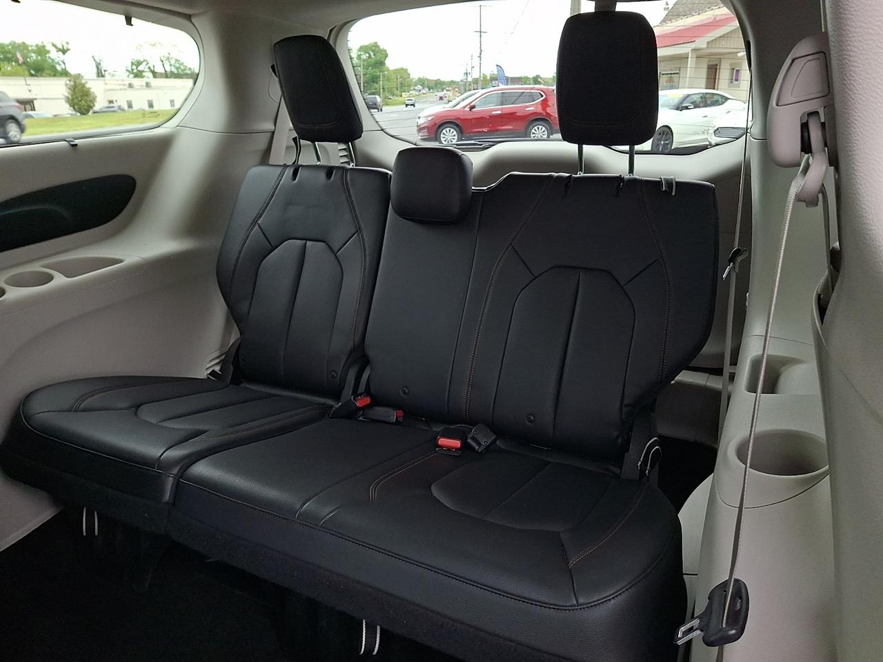 Chrysler Pacifica Touring-L 2018