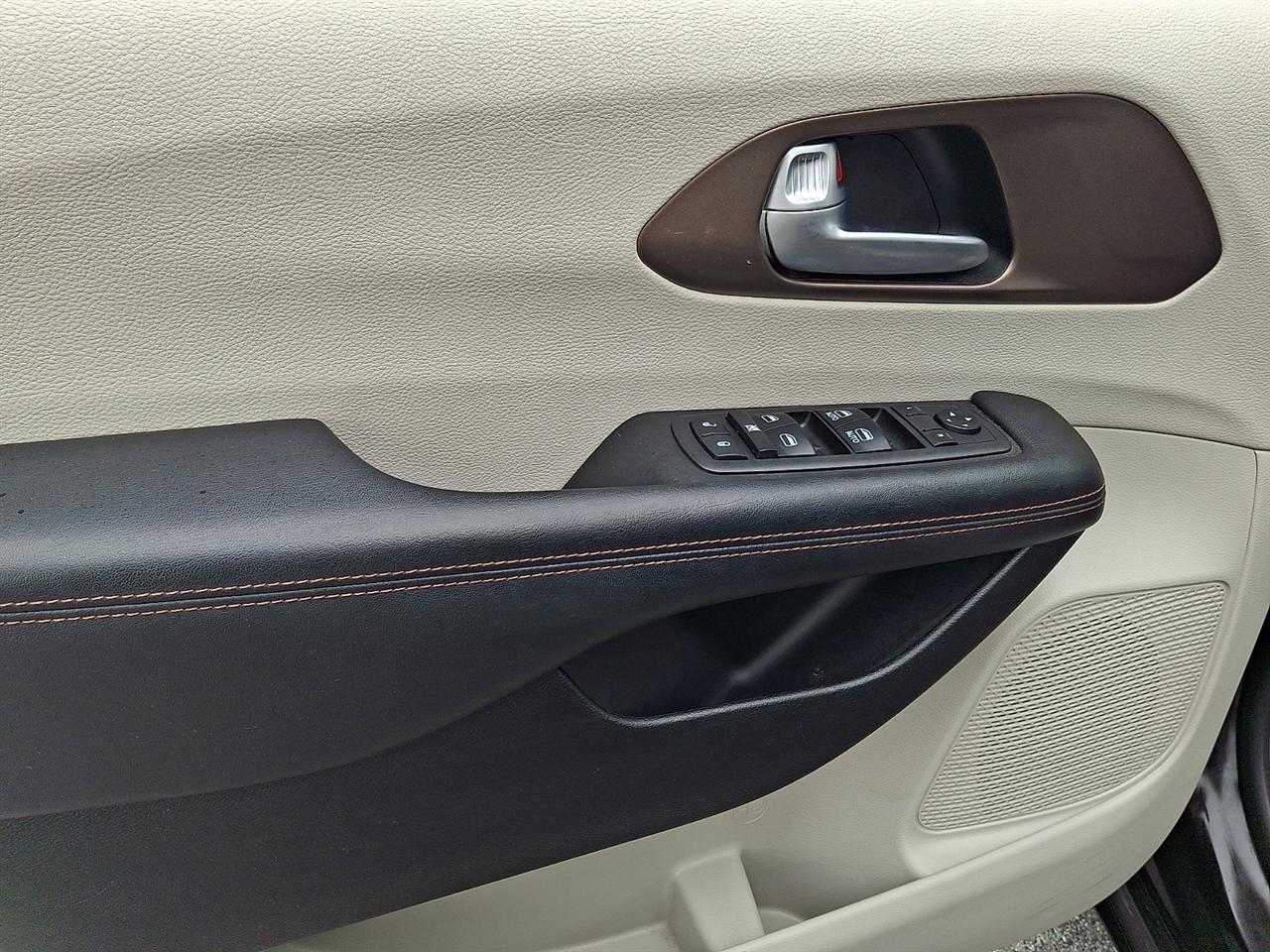 Chrysler Pacifica Touring-L 2018