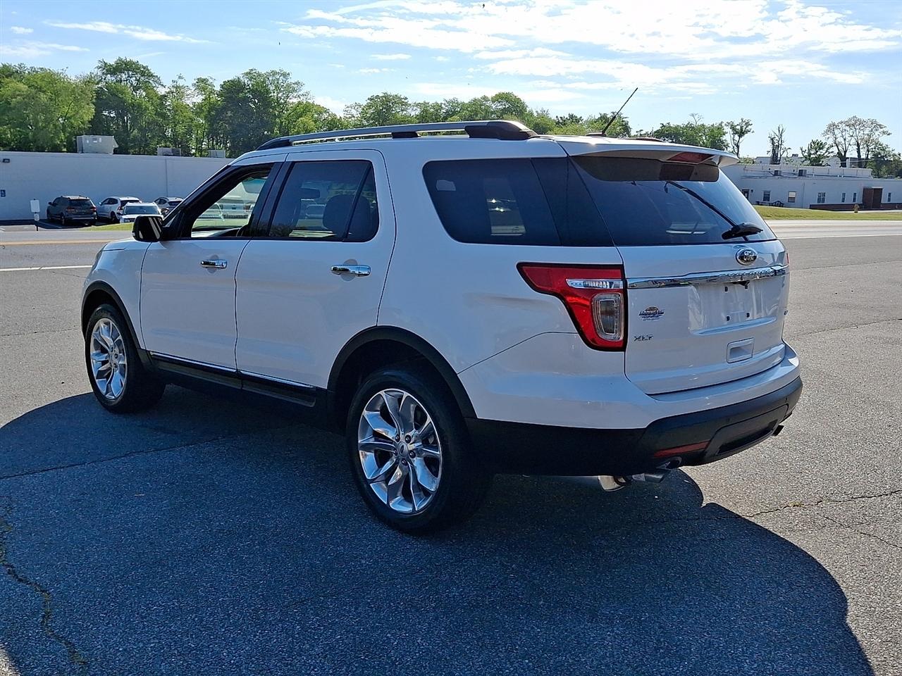 Ford Explorer XLT 4WD 2014