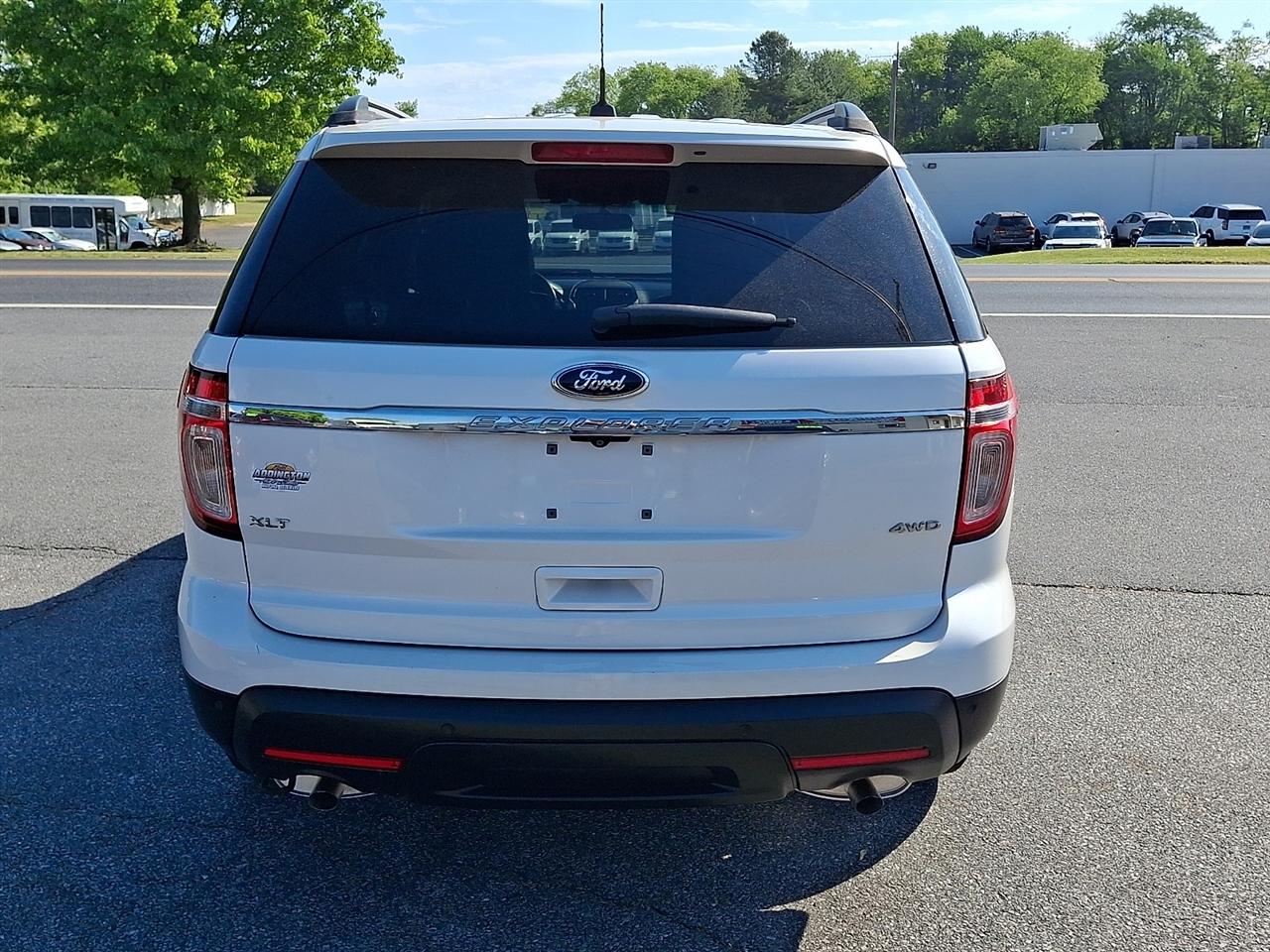 Ford Explorer XLT 4WD 2014