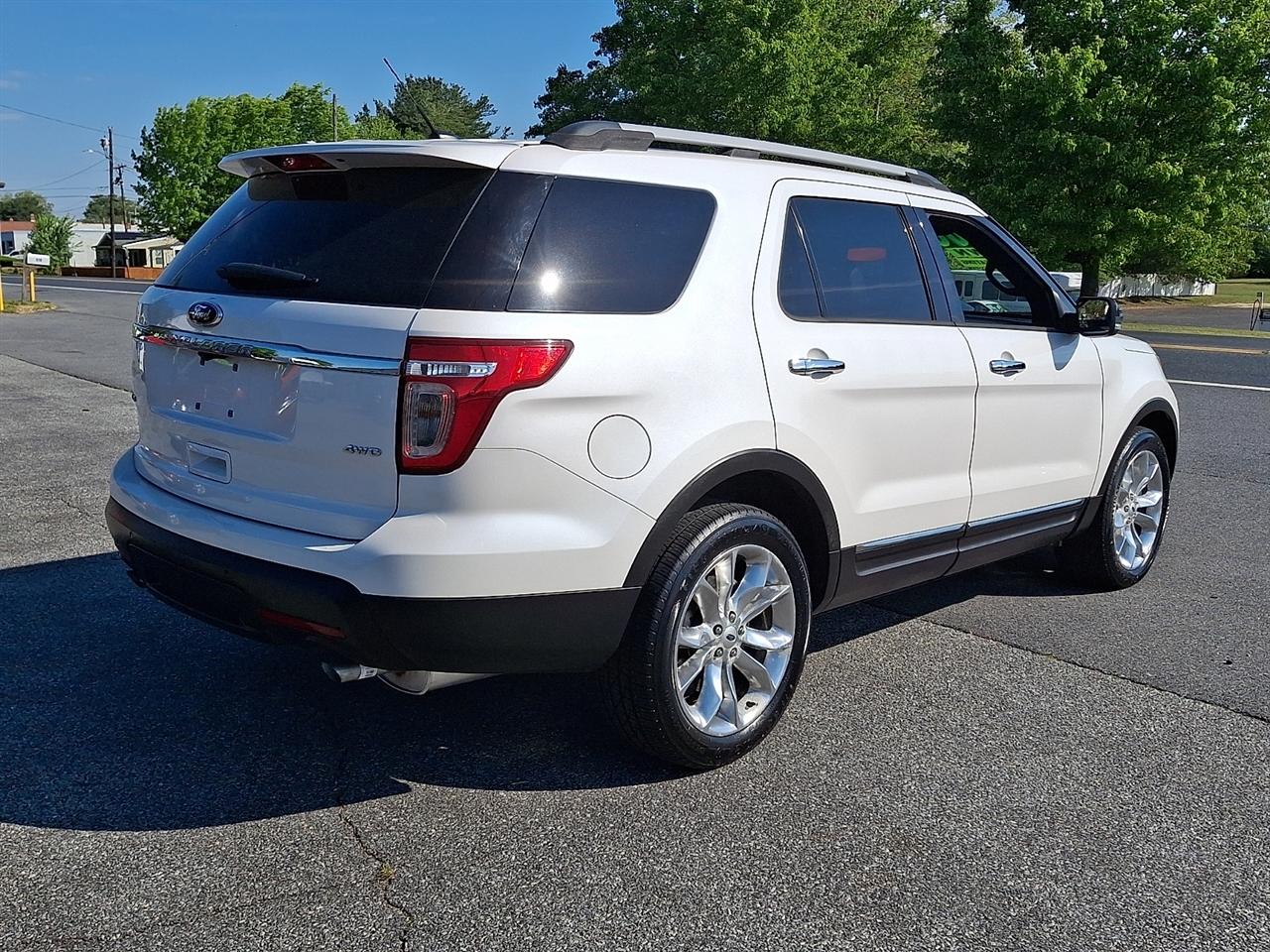 Ford Explorer XLT 4WD 2014