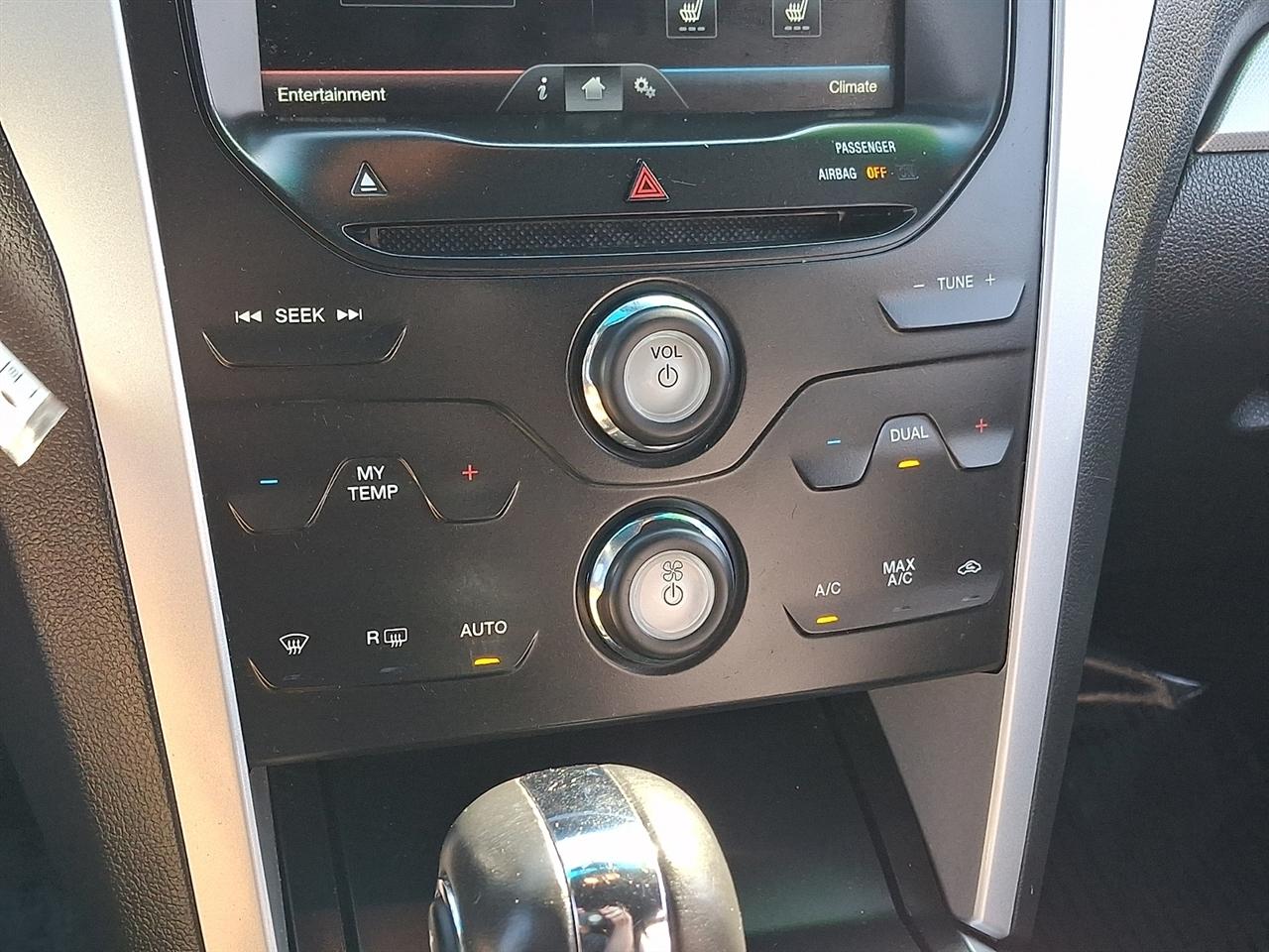 Ford Explorer XLT 4WD 2014