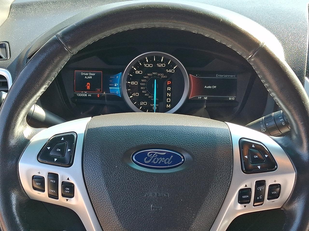Ford Explorer XLT 4WD 2014