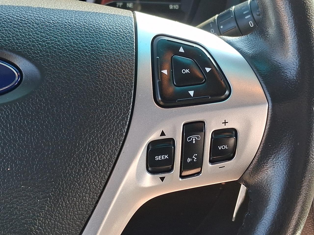 Ford Explorer XLT 4WD 2014