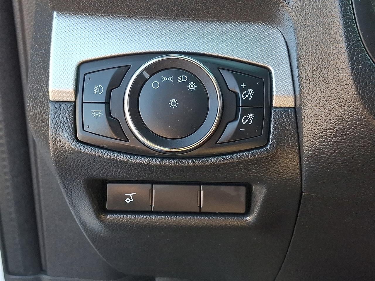 Ford Explorer XLT 4WD 2014