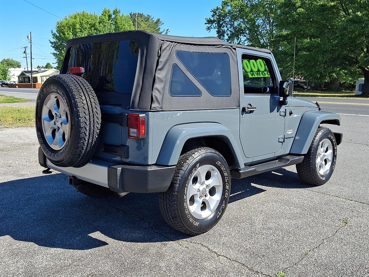 Jeep Wrangler Sahara 4WD 2015
