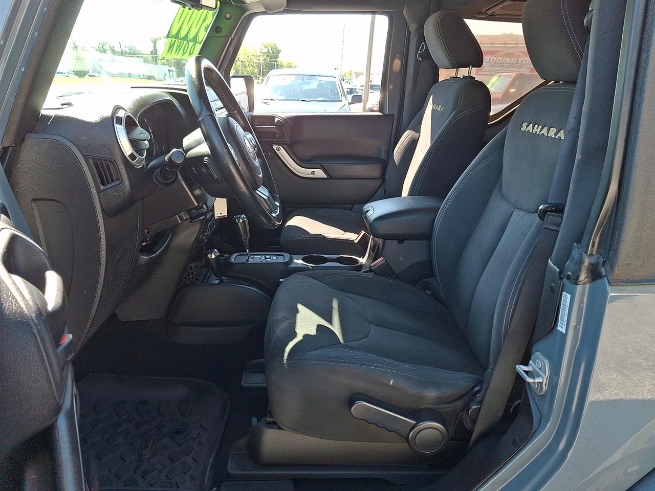 Jeep Wrangler Sahara 4WD 2015