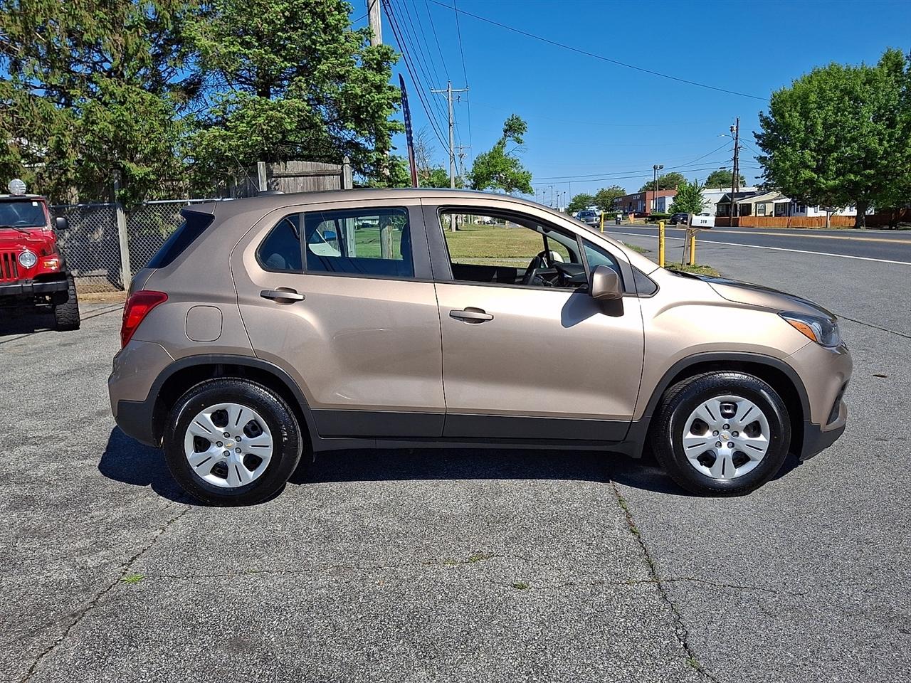 Chevrolet Trax LS FWD 2018