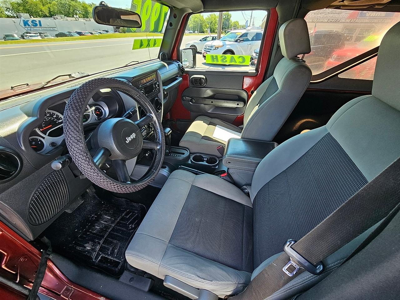 Jeep Wrangler Sport 4WD 2010
