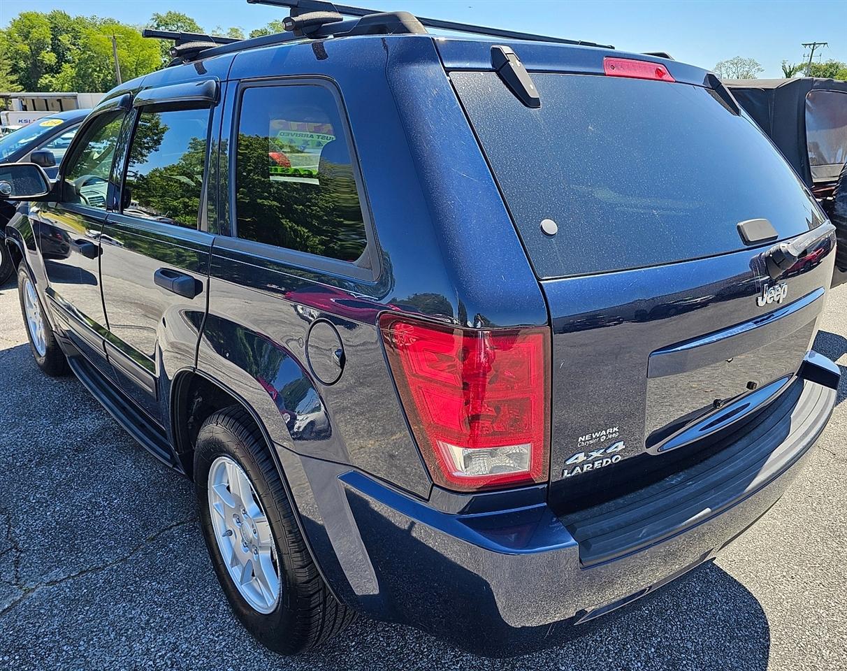 Jeep Grand Cherokee Laredo 4WD 2006