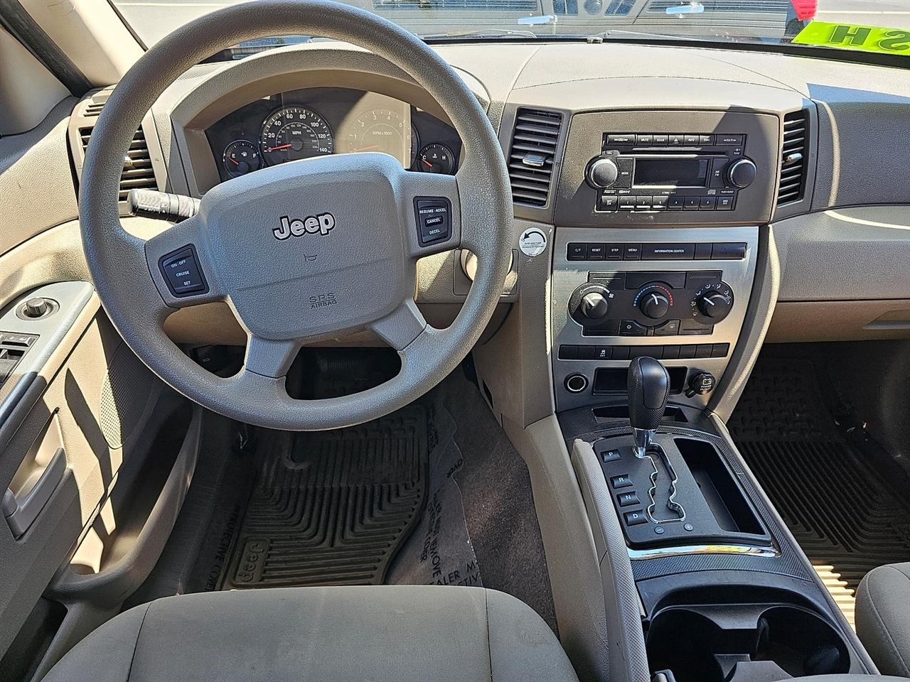 Jeep Grand Cherokee Laredo 4WD 2006