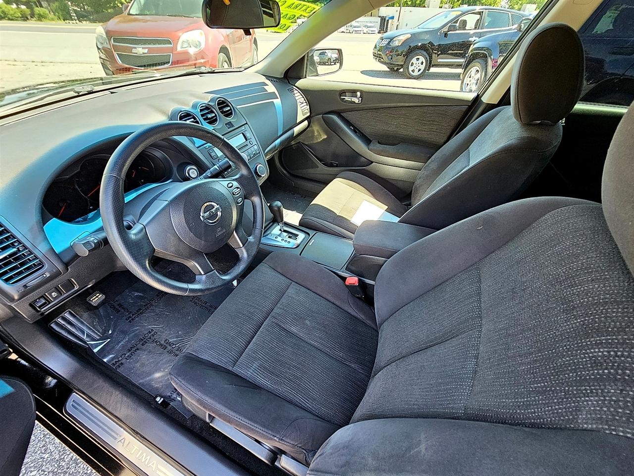 Nissan Altima 2.5 S 2012