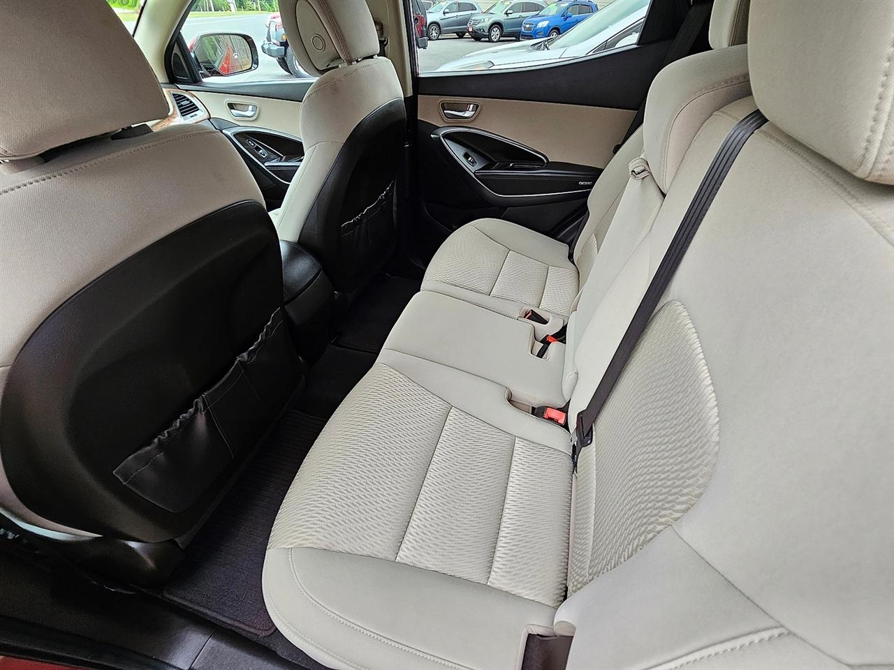 Hyundai Santa Fe  2013