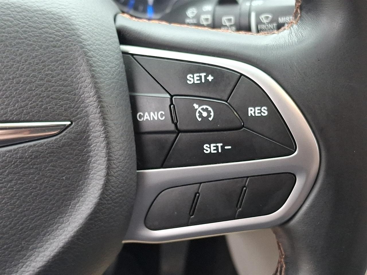Chrysler Pacifica Touring-L 2017