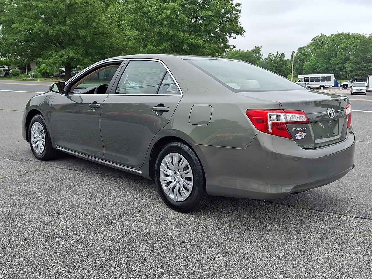 Toyota Camry LE 2014
