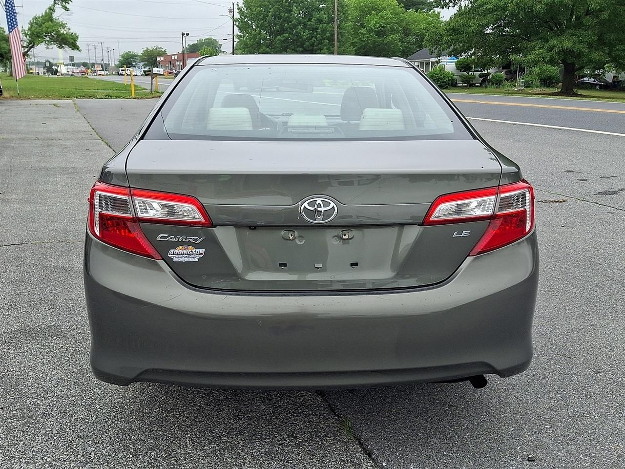 Toyota Camry LE 2014